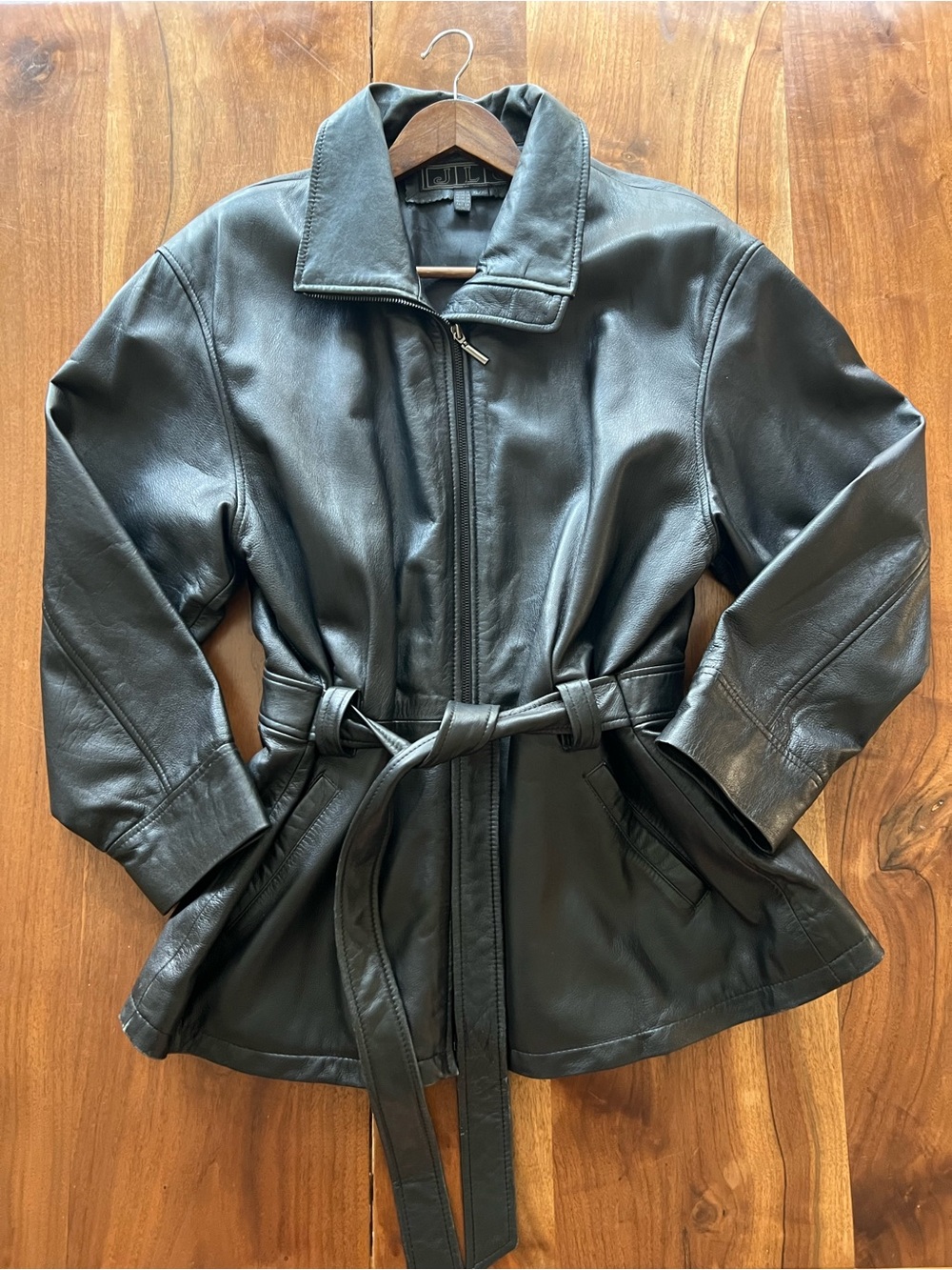 JLC Black Leather Belted Jacket - Women